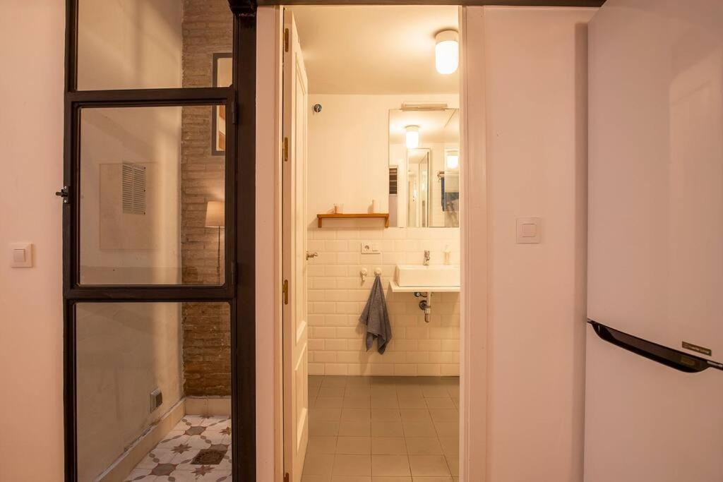 Precioso Apartamento Nuevo En Sevilla Centro 4Pax Екстериор снимка